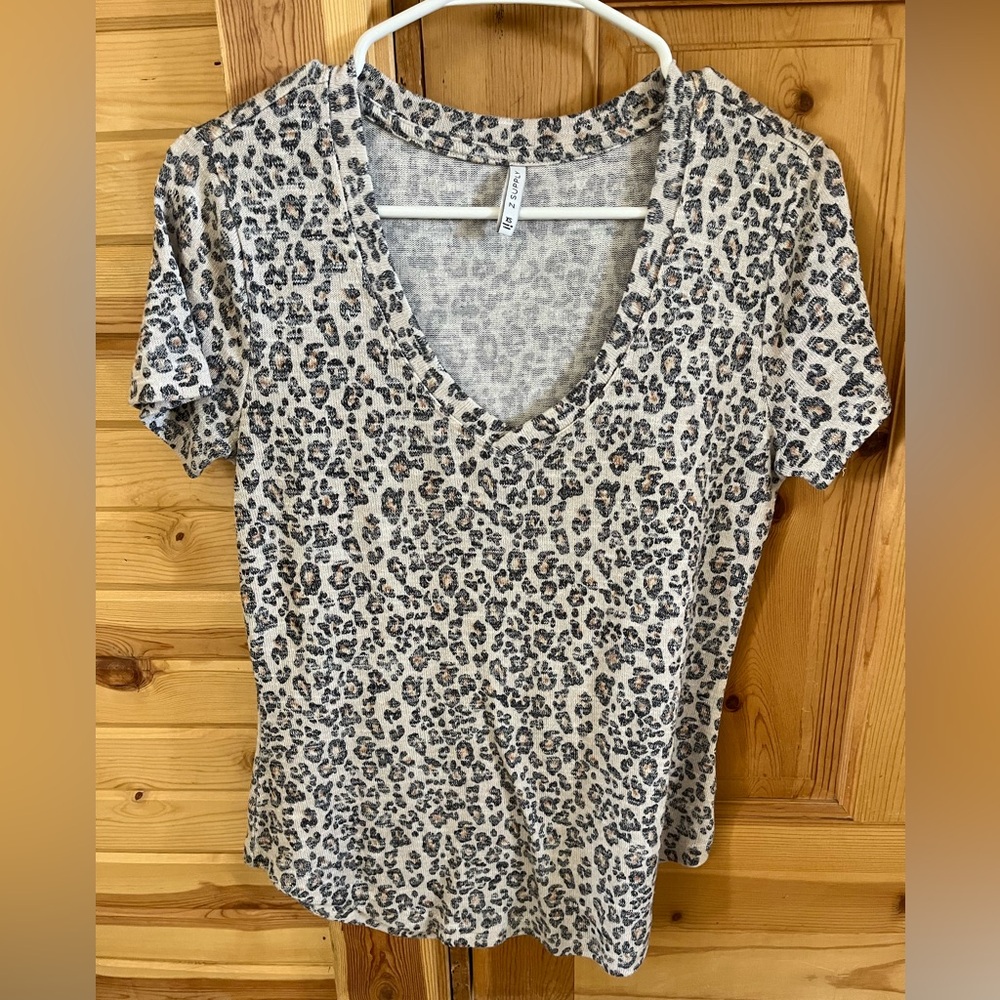 Z Supply t shirt